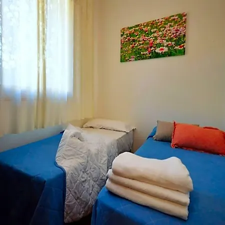 Enjoy Your Vacation In A Peaceful And Quiet With Garden